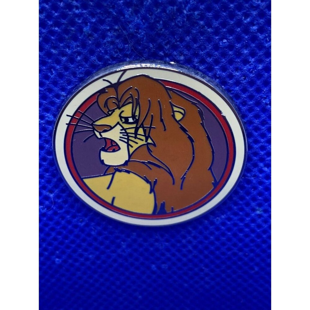 2012 Simba Lion King‎ Disney pins